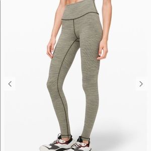 Lululemon Leggins sage green olive wunder under